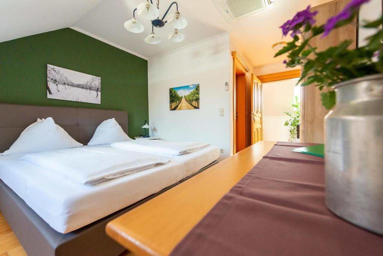 Hotel Weingut Burger Kalladorf Exteriér fotografie