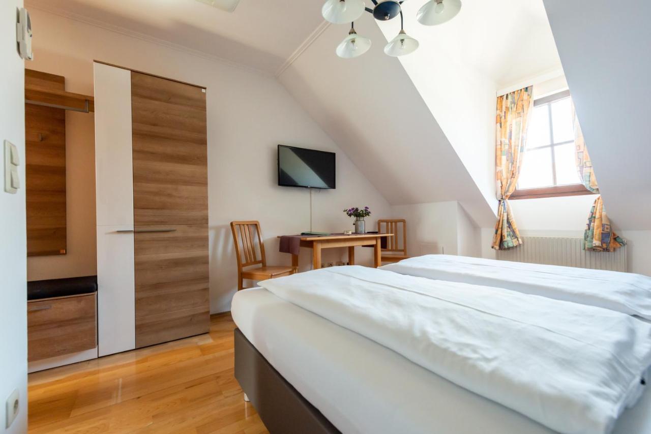 Hotel Weingut Burger Kalladorf Exteriér fotografie