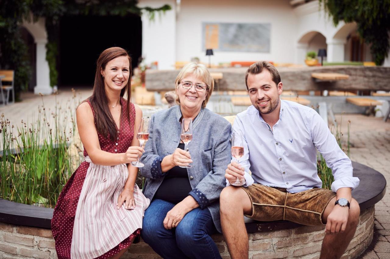 Hotel Weingut Burger Kalladorf Exteriér fotografie